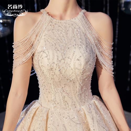 主婚紗2025新款新娘法式拖尾奢華重工質感小個子出門紗高端復古冬