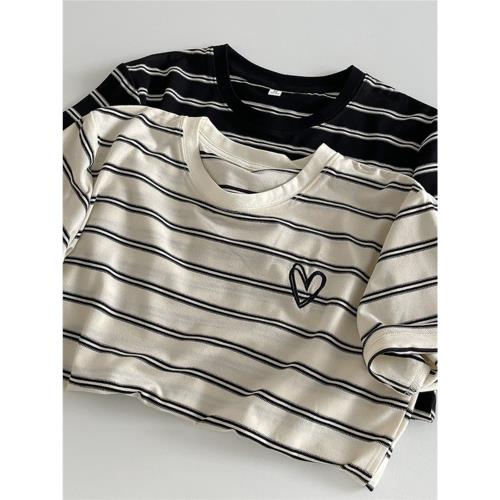 時尚條紋心形刺繡寬松套頭T恤2025夏季新款韓版女裝短袖套頭上衣