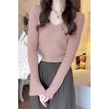 粉色v領針織衫女秋冬2025年新款女裝上衣時尚洋氣內搭毛衣打底衫