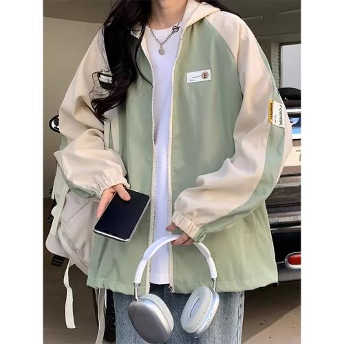 潮牌薄款棒球服外套女裝2026春秋新款設計感寬松時尚休閑夾克上衣