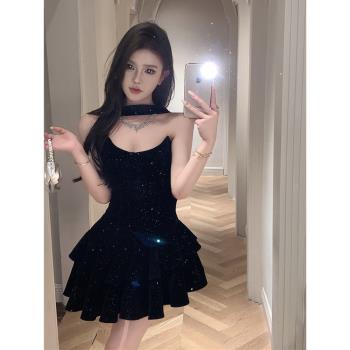法式黑色絲絨掛脖抹胸連衣裙女春秋高階性感生日party小禮服甜辣