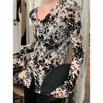 特價DT CLASSIC高品質抽象打底衫女秋季新款植絨長袖碎花上衣抽褶
