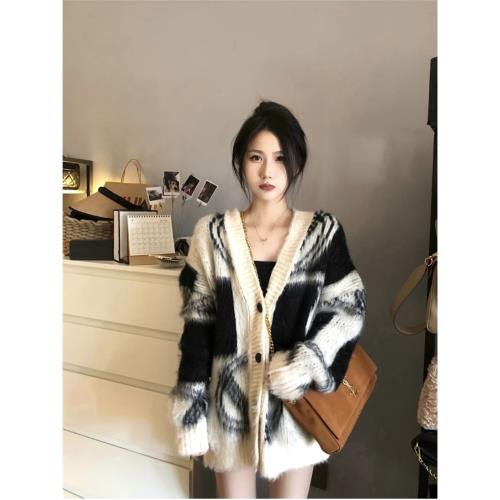 馬海毛撞色毛衣外套針織開衫女V領秋冬寬松高級感慵懶風小香上衣