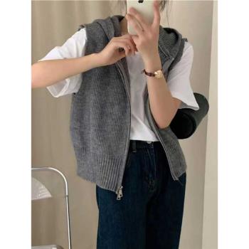 針織馬甲女2024早秋季新款寬松無袖休閑百搭拉鏈連帽毛衣開衫外套