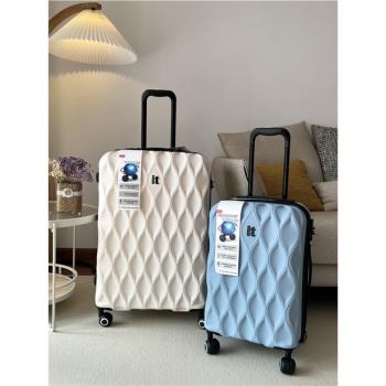 出口英國luggage it拉桿箱男20行李箱女旅行箱靜音輪登機密碼箱29