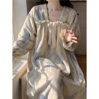條紋睡衣女款冬季天珊瑚絨睡裙公主風加厚法蘭絨高階感家居服大碼