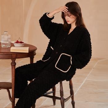 睡衣女珊瑚絨長袖加絨大碼秋冬款保暖加厚簡約法蘭絨家居服套裝