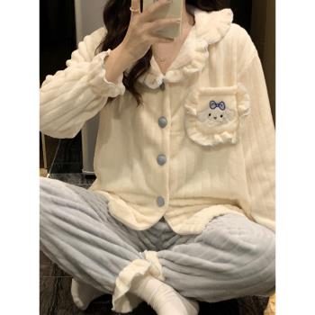 玉桂狗睡衣女2023年新款冬季法蘭絨加厚加絨套裝女學生可愛居家服