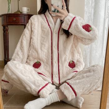 草莓月子服冬季11月份產後珊瑚絨加絨加厚孕婦睡衣大碼哺乳懷孕期