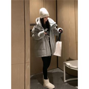 2024年冬季新款設計感韓版寬松羽絨服女中長款連帽提花加厚棉衣潮