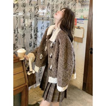 牛角扣皮毛一體羊羔毛外套女2024新款秋冬爆款美拉德加厚毛絨上衣