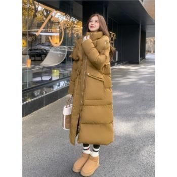 MJAE卡其色鵝絨羽絨服女2024年冬季新款時尚高階長款過膝保暖外套