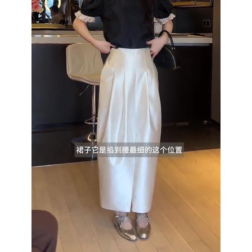 杏色緞面半身裙女2025秋季新款時尚高腰顯瘦中長款開叉百褶花苞裙