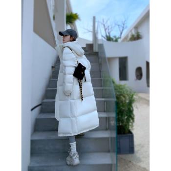 白色超長款新國標寬松中戲羽絨服