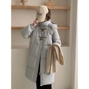 日系學院風牛角扣羽絨服女2024新款中長款寬松加厚連帽白鴨絨外套