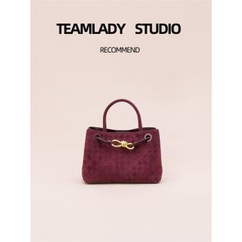 TEAMLADY頭層牛皮丨復古蝴蝶結鎖扣托特包翻毛皮手工編織包通勤包