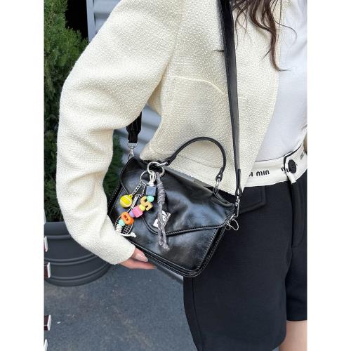 高級感秋冬包包2025新款時尚斜挎包女油蠟皮手提小方包亮皮單肩包