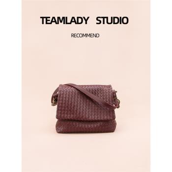 TEAMLADY鎖扣手工編織包頭層羊皮