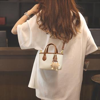 2024包包女新款百搭包斜挎包水桶包夏季輕奢真皮手提小包bags