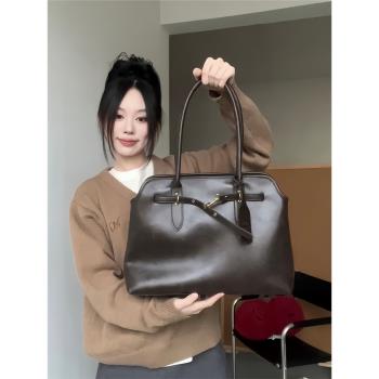 復古咖色高階感真皮單肩公文包包