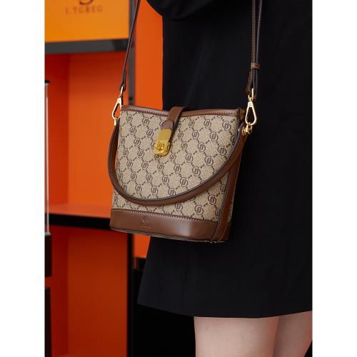 香港I.TGREG高品質水桶包輕奢老花復古斜挎包百搭單肩包休閑女包