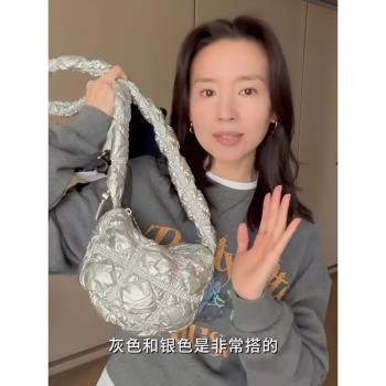 韓國百搭款雲朵包cozy雲朵包包辛芷蕾同款小眾褶皺泡泡斜挎腋下包