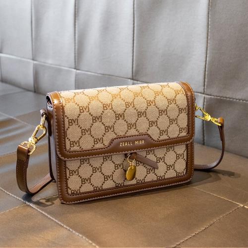 小c&k包包2025新款時尚斜挎包女小包2024高級質感百搭單肩包女包