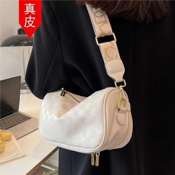 真皮小眾寬帶斜挎女包