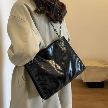 MKBM法國輕奢高級斜挎真皮女包