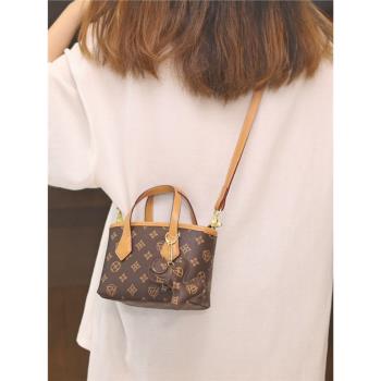 MK高階感印花小眾設計單肩女包