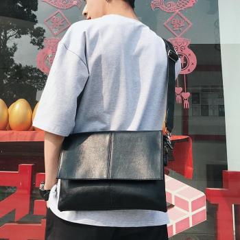 原創時尚真皮男包單肩包潮豎款韓版商務休閑男士郵差包斜挎包揹包