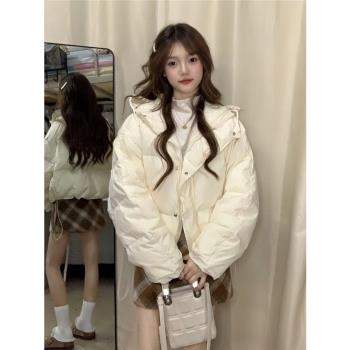 短款連帽寬松白色加厚保暖羽絨服