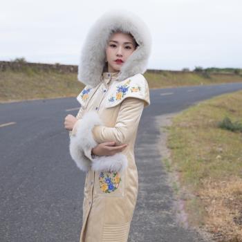 時尚毛領連帽刺繡國風魚尾羽絨服