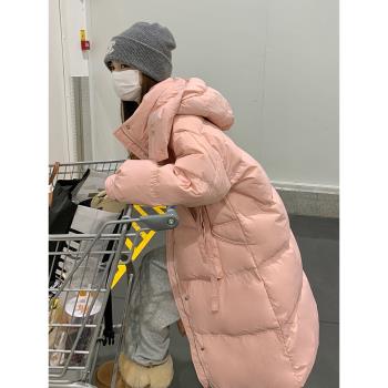 粉色中長款韓版設計感連帽羽絨服