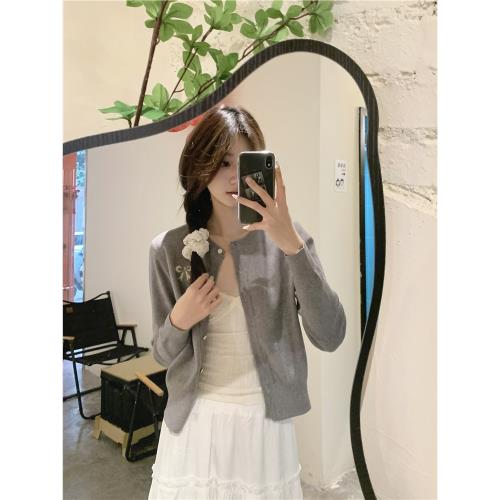 JAMUUS新款蝴蝶結刺繡灰色針織開衫女春季圓領軟糯miu系百搭上衣