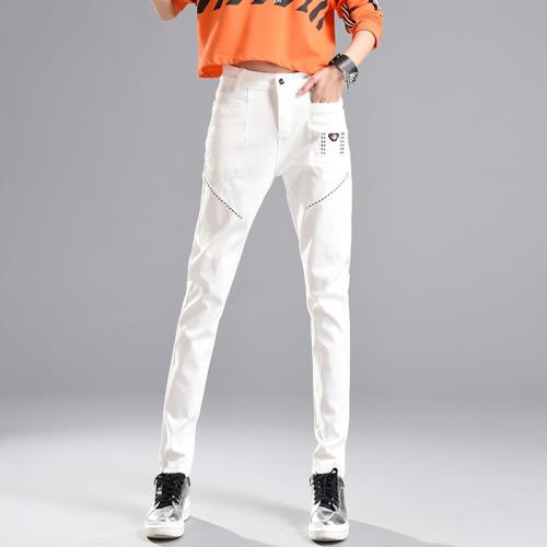 白色牛仔褲女寬松哈倫褲修身彈力老爹褲小腳蘿卜秋新款加長版2025