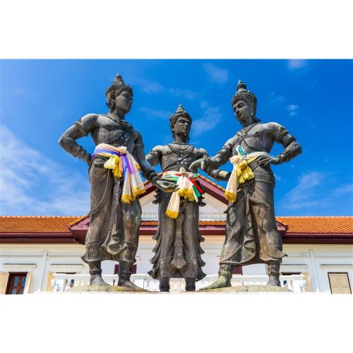 泰北旅遊│龍坤藝術廟x藍廟,瓦洛洛市集,泰式下午茶,泰服體驗x放水燈,米其林推薦餐,無購物五日-THCNX113CP