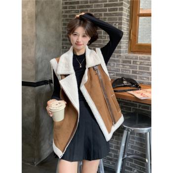 (免運)鹿皮絨羊羔毛馬甲女秋冬2025新款韓系小個子加厚保暖皮毛一體外套