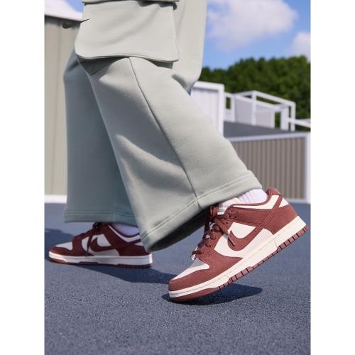 (免運)Nike HJ7673 LOW膠底輕便運動鞋