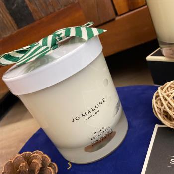 【Jo Malone】2023年度 聖誕限定 限量款 松木與桉樹 松木 桉樹 香氛蠟燭 蠟燭 居家香氛 200g