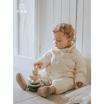 (免運)嬰幼兒三防連體衣冬季裝保暖寶寶輕薄羽絨服圍脖護頸哈衣爬服外出