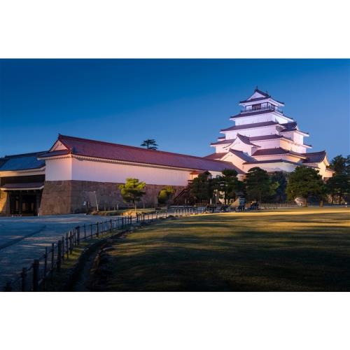 好食在東北銀山溫泉街.五色沼.大內宿合掌村.熊野大社.松島遊船.豬苗代啤酒釀造所.米澤牛餐.牛舌餐.溫泉五日_SJP25SSFUE