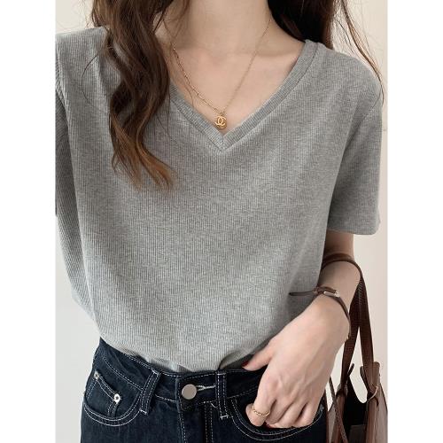 2025年夏季新款短袖v領螺紋t恤女灰色上衣設計感小眾打底衫百搭潮