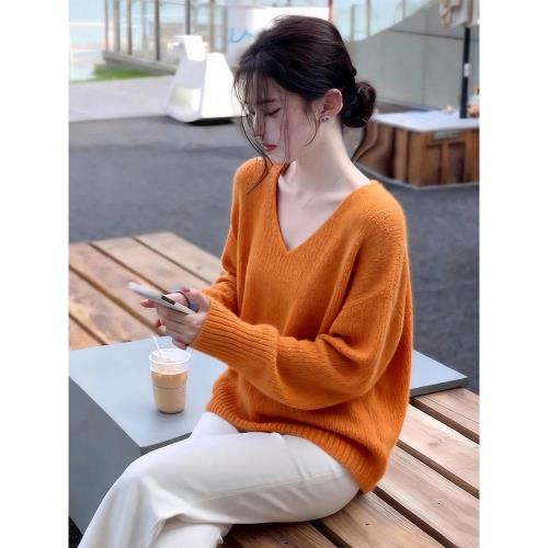 純欲風甜美V領保暖內搭長袖針織衫女秋冬新款高級感軟糯加厚毛衣
