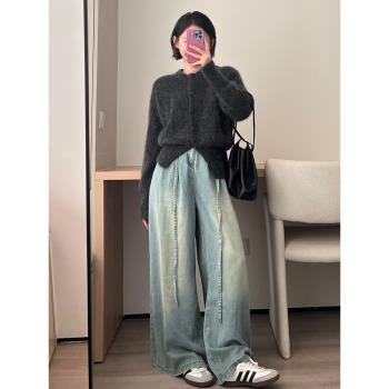 浣熊絨灰色圓領長袖毛衣外套女秋冬季慵懶風寬松針織外穿開衫上衣
