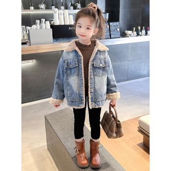 女寶寶加絨加厚牛仔外套秋冬季女孩中大童2024新款羊羔毛保暖棉衣