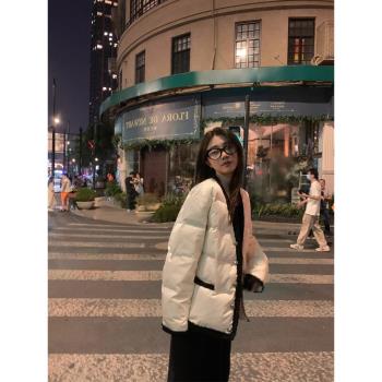 復古小香風羽絨服女2024年秋冬新款設計感輕薄無領保暖白鴨絨外套