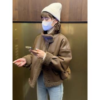 加厚皮毛一體羊羔毛外套女冬季寬松小個子爆款機車服上衣皮衣夾克