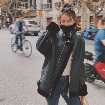 PU皮衣機車服加厚皮毛一體外套女2025冬季新款韓版寬松加絨羊羔毛