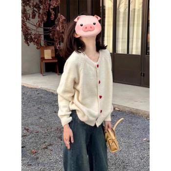 白色愛心扣軟糯浣熊絨毛衣開衫女秋冬小個子圓領針織外套短款上衣